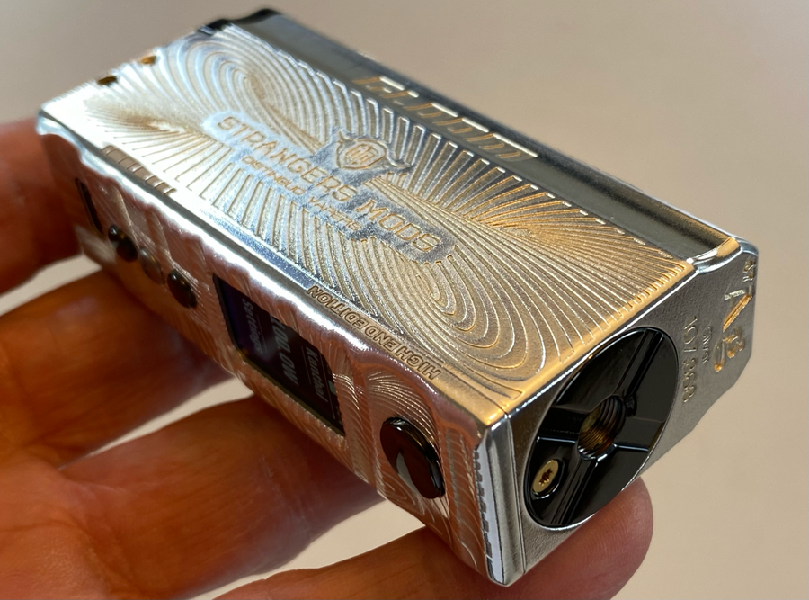 Strangers Mods Essenza Flag Enamel edition DNA100C box mod
